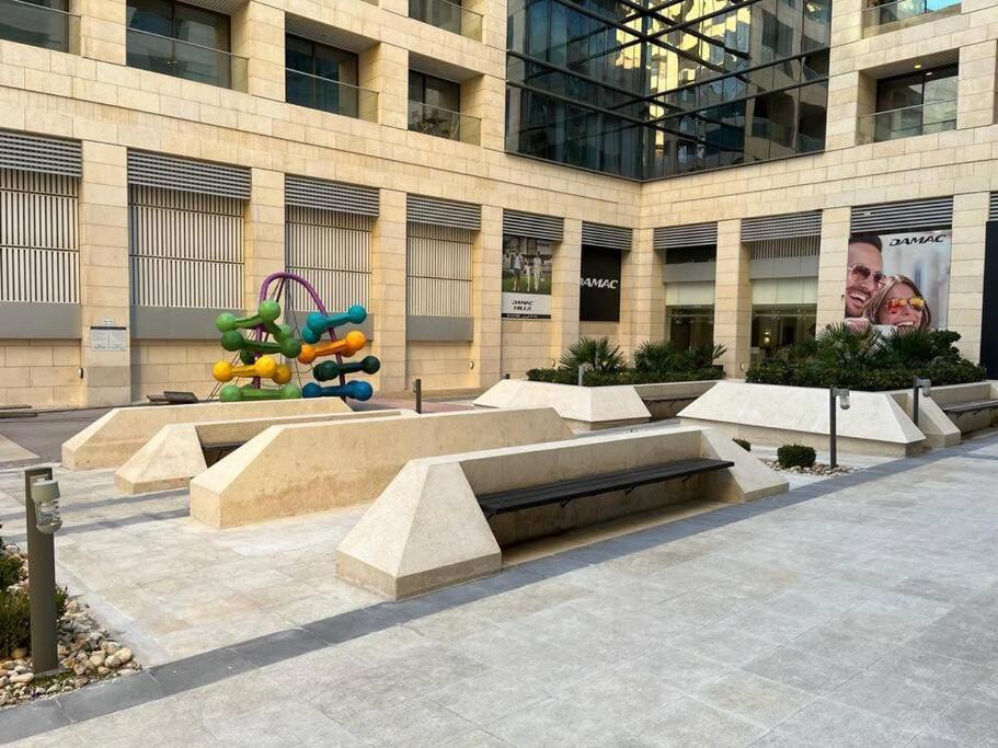 Damac Luxury New 1 Bedroom Appartement *