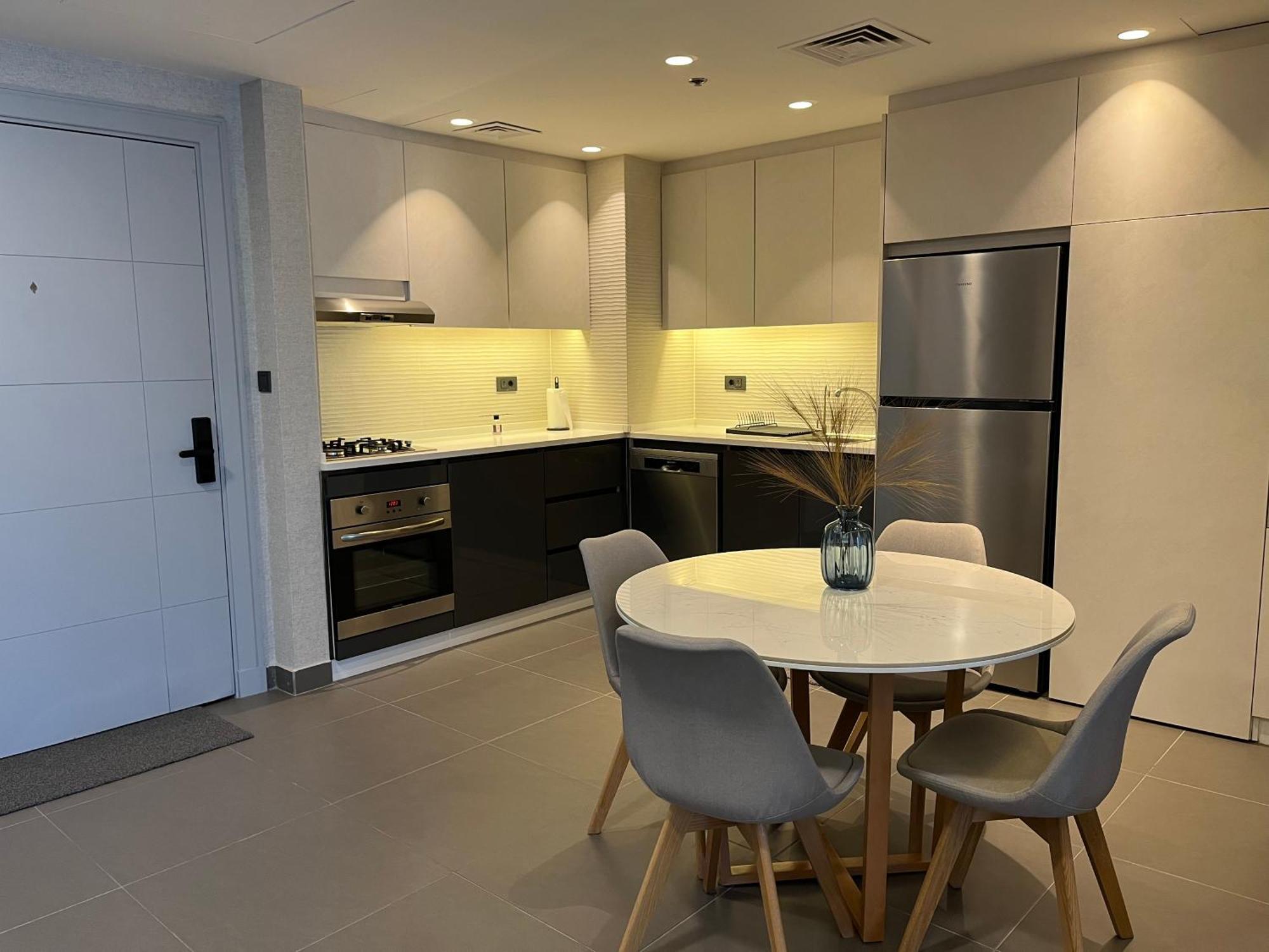 Apartamento Damac Luxury New 1 Bedroom